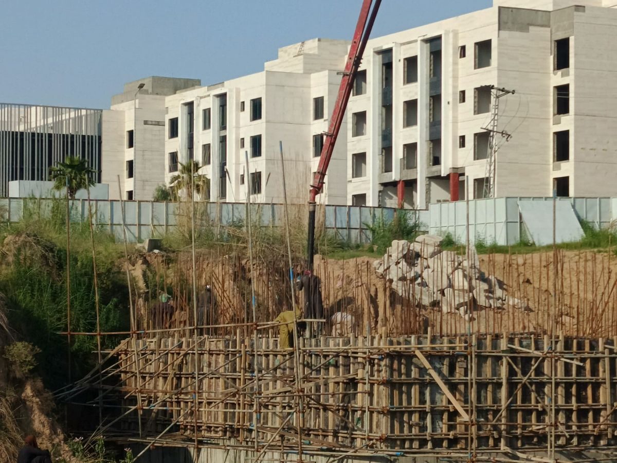 Structures